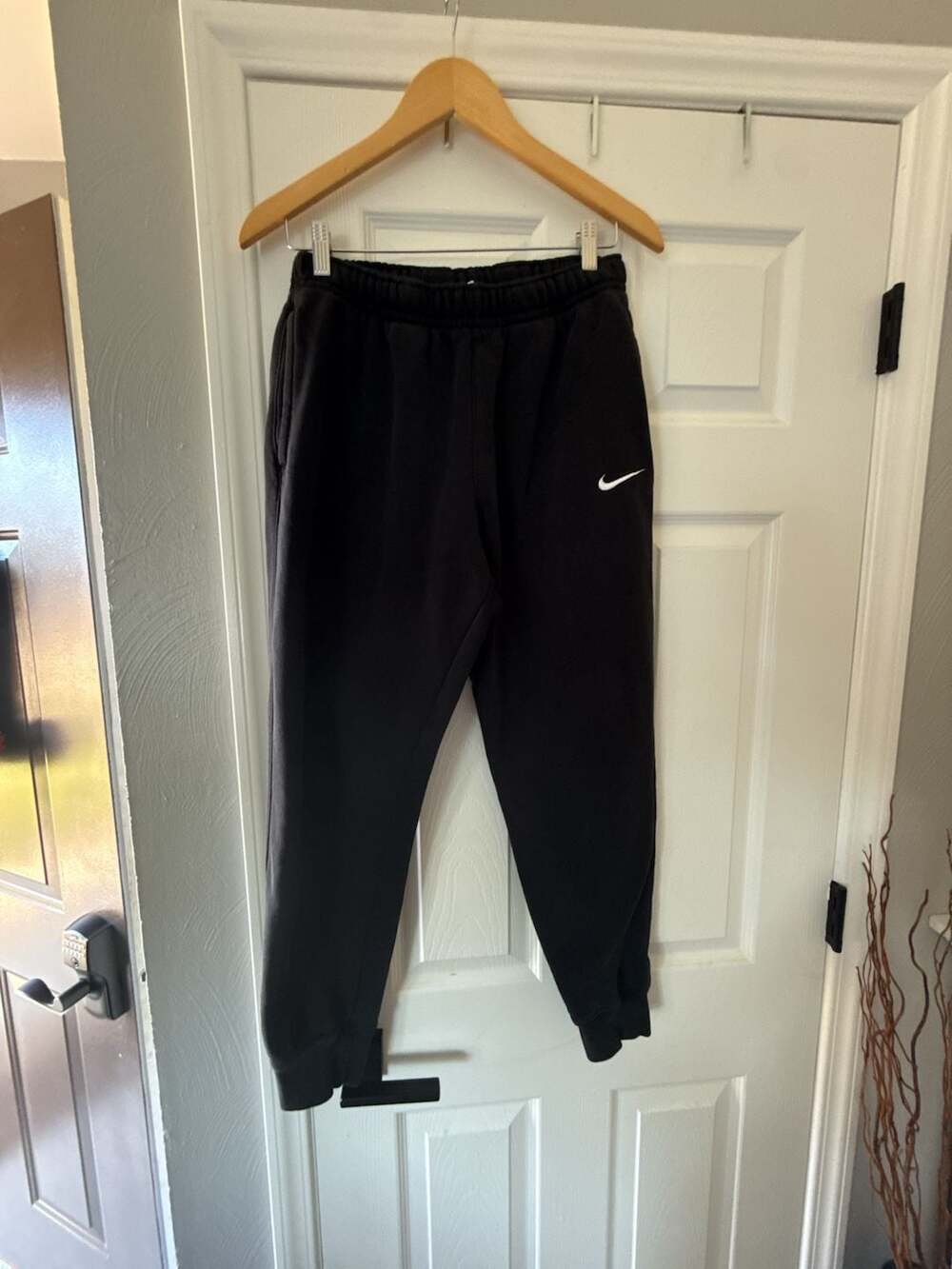 Nike Black Fleece Sweatpants Joggers with White Swoosh and Back Pocket
